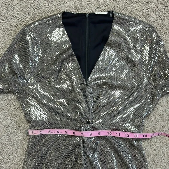 Elie Tahari Sequin Twist Cocktail Dress - Picture 12 of 13